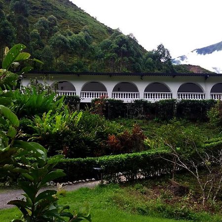 Hosteria La Eterna Primavera Huigra Dış mekan fotoğraf