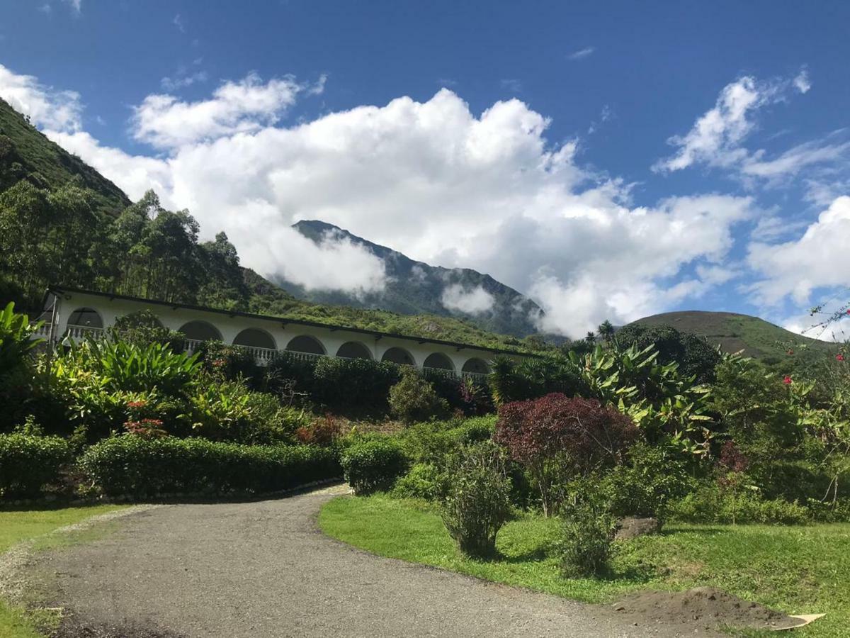 Hosteria La Eterna Primavera Huigra Dış mekan fotoğraf