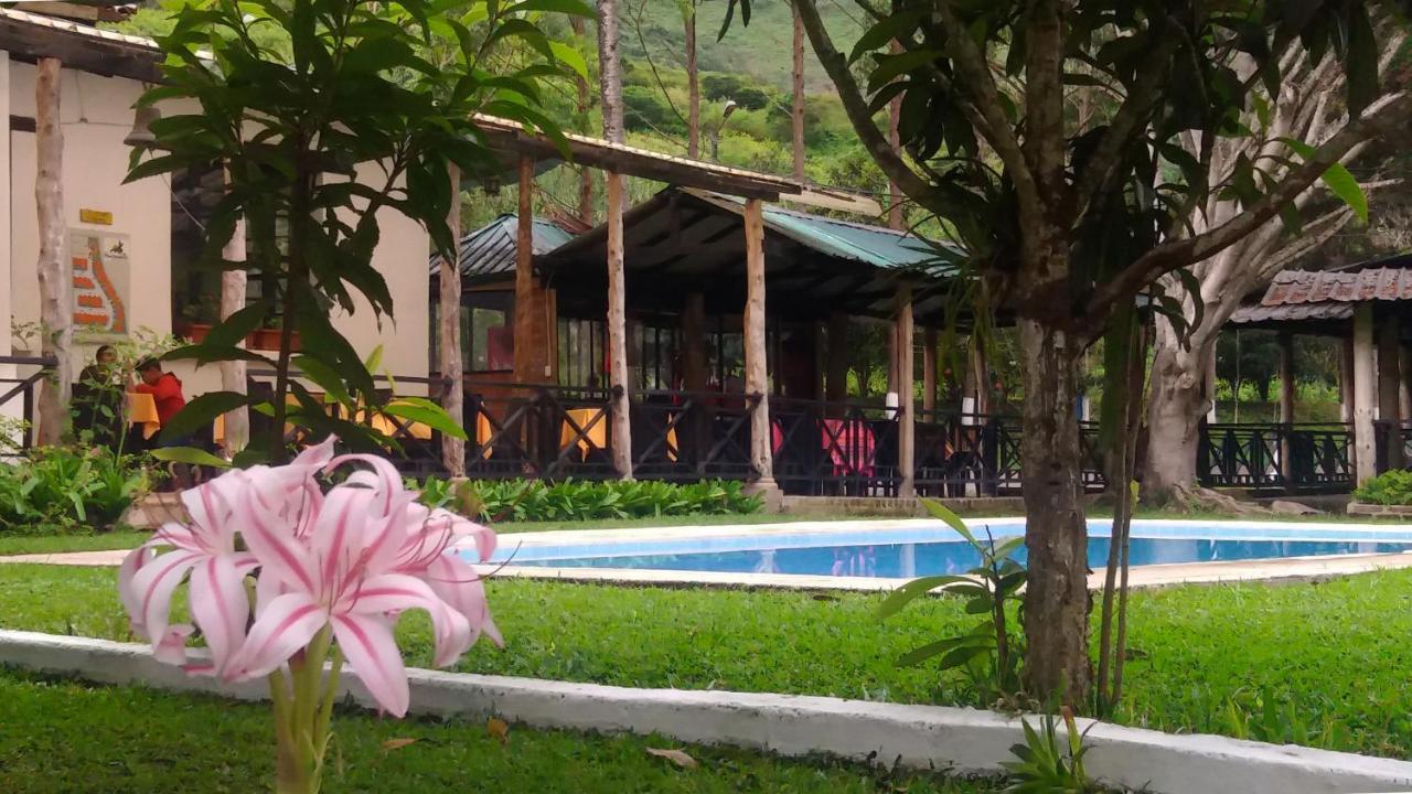 Hosteria La Eterna Primavera Huigra Dış mekan fotoğraf